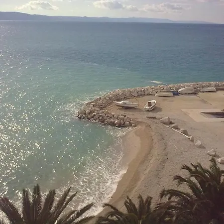 Apartment Apartman Caklje